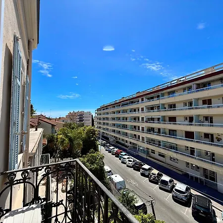 - Clim & Wifi - 10min Croisette Apartment Cannes
